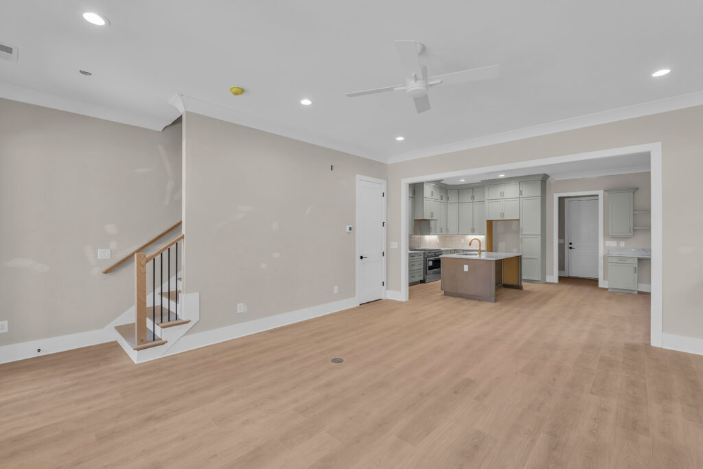 Mcneil_Court_Greenville_DSC06103