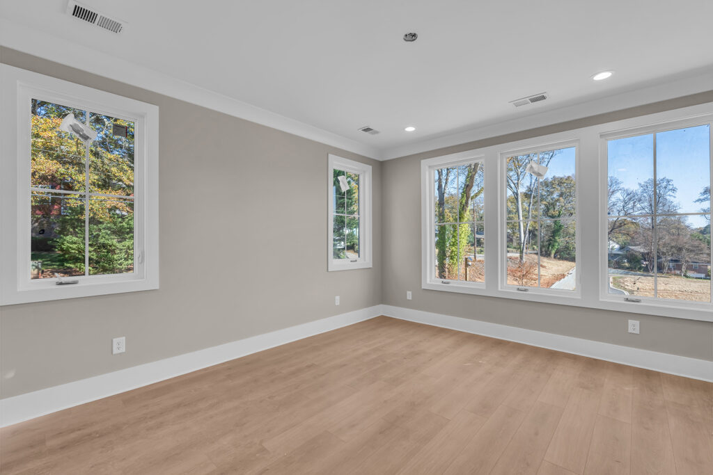 Mcneil_Court_Greenville_DSC06136