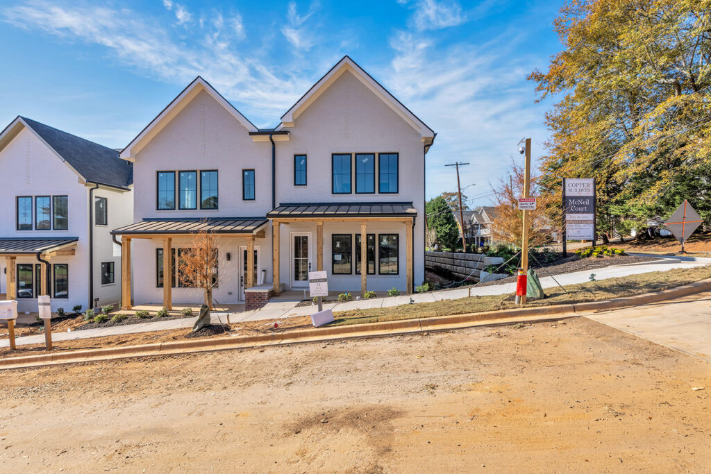 Mcneil_Court_Greenville_DSC06151